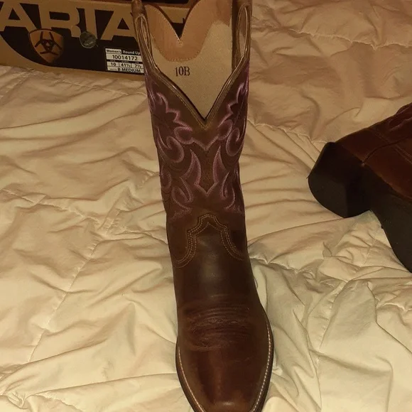 Women's Ariat western style boots size 10 - Picture 8 of 11